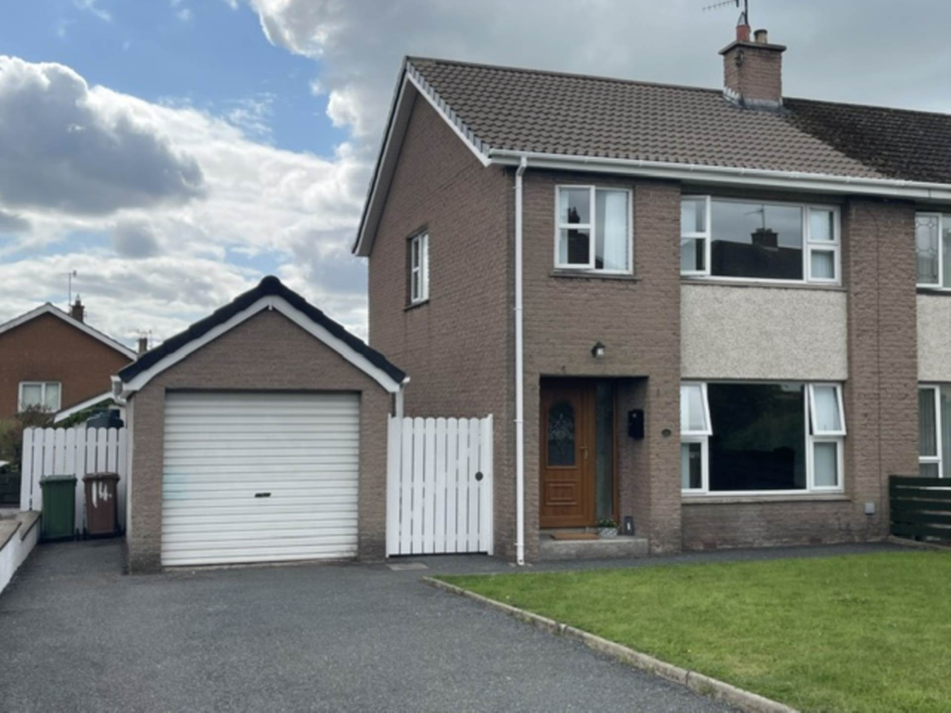 3 bed Semi Detached for rent in Craigavon. From Orchard Lettings 3 bed Semi Detached for rent in Craigavon. From Orchard Lettings