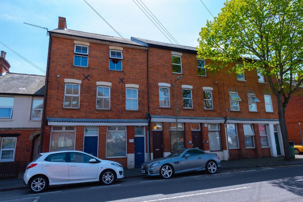 2 bed Apartment for rent in Farnborough. From Osbornes - Farnborough