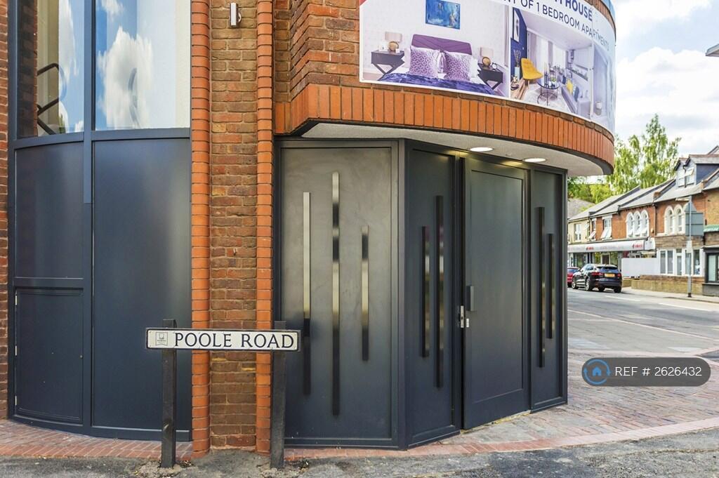 1 bed Apartment for rent in Woking. From Osbornes - Farnborough