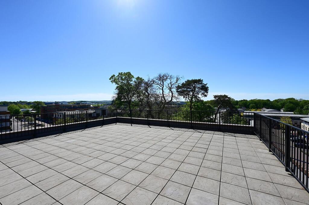 2 bed Apartment for rent in Farnborough. From Osbornes - Farnborough