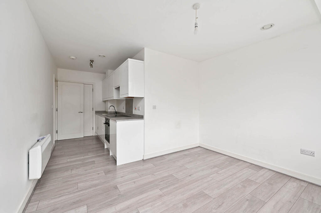1 bed Apartment for rent in Basingstoke. From Osbornes - Farnborough 1 bed Apartment for rent in Basingstoke. From Osbornes - Farnborough