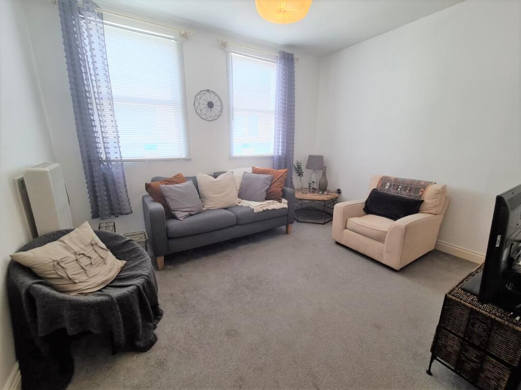 1 bed 1st Floor Flat for rent in Farnborough. From Osbornes - Farnborough 1 bed 1st Floor Flat for rent in Farnborough. From Osbornes - Farnborough
