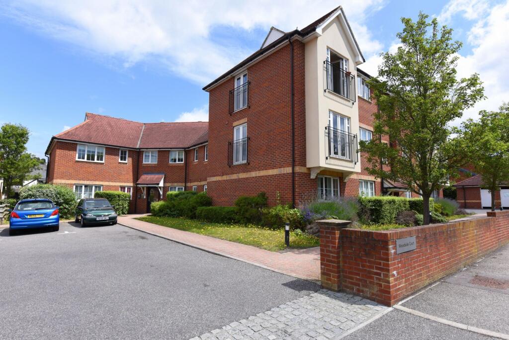 2 bed Apartment for rent in Farnborough. From Osbornes - Farnborough