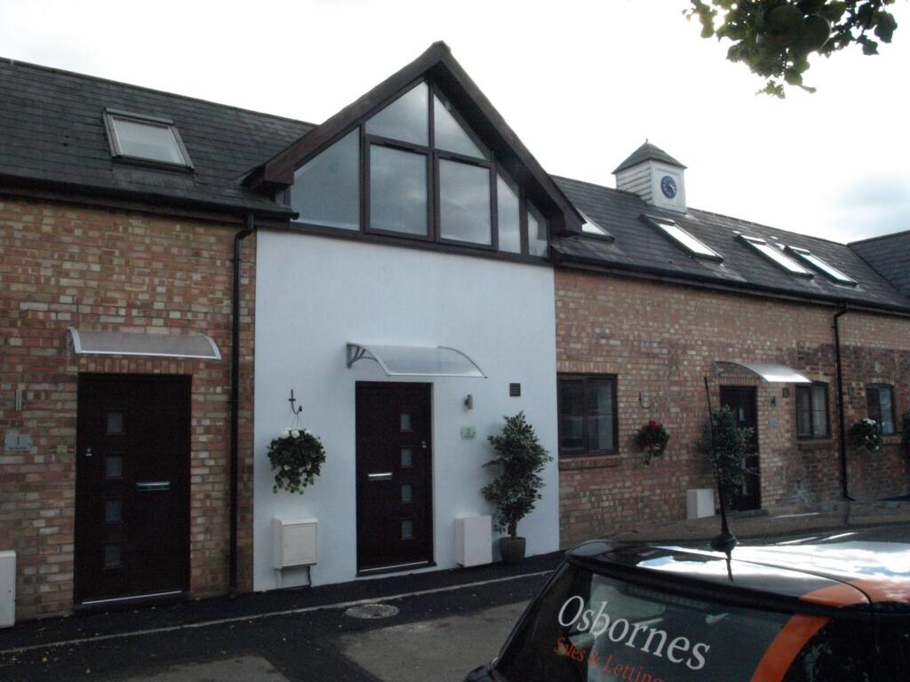 1 bed Detached for rent in Farnborough. From Osbornes - Farnborough 1 bed Detached for rent in Farnborough. From Osbornes - Farnborough