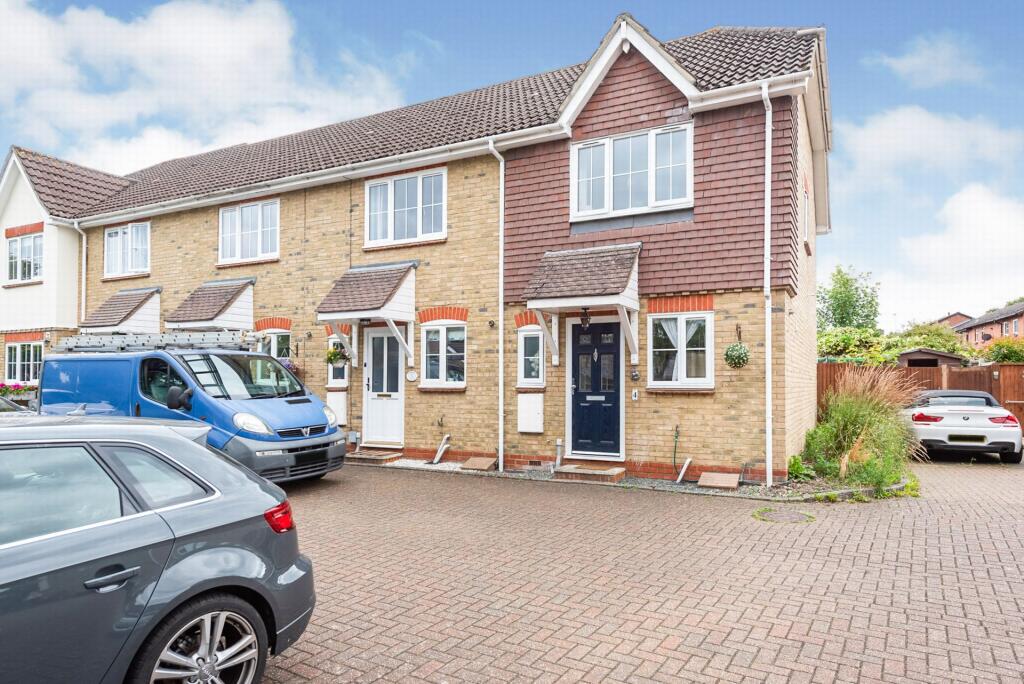 2 bed End of Terrace for rent in Frimley. From Osbornes - Farnborough