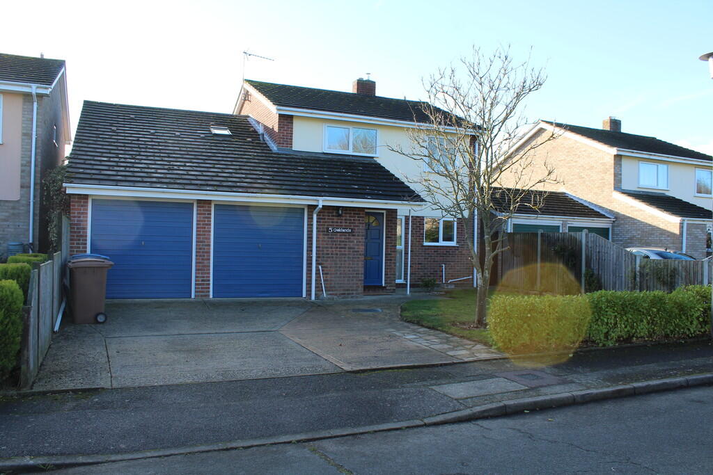 5 bed Detached for rent in Colchester. From 3 Point Property Management Ltd - Mendlesham