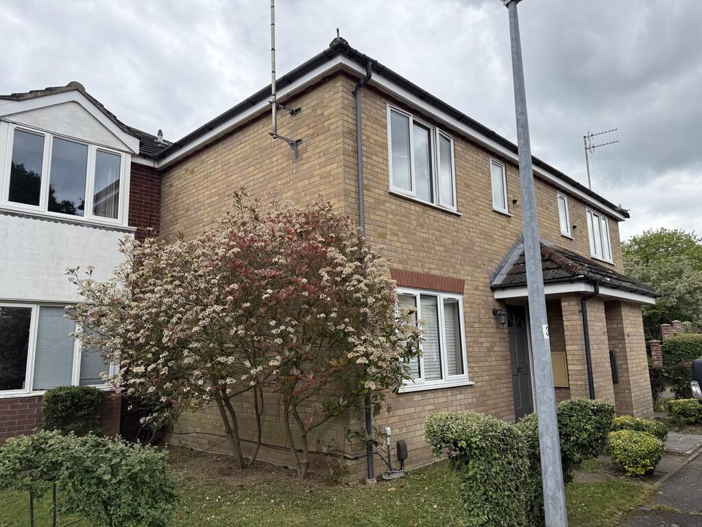 1 bed 1st Floor Flat for rent in Colchester. From 3 Point Property Management Ltd - Mendlesham