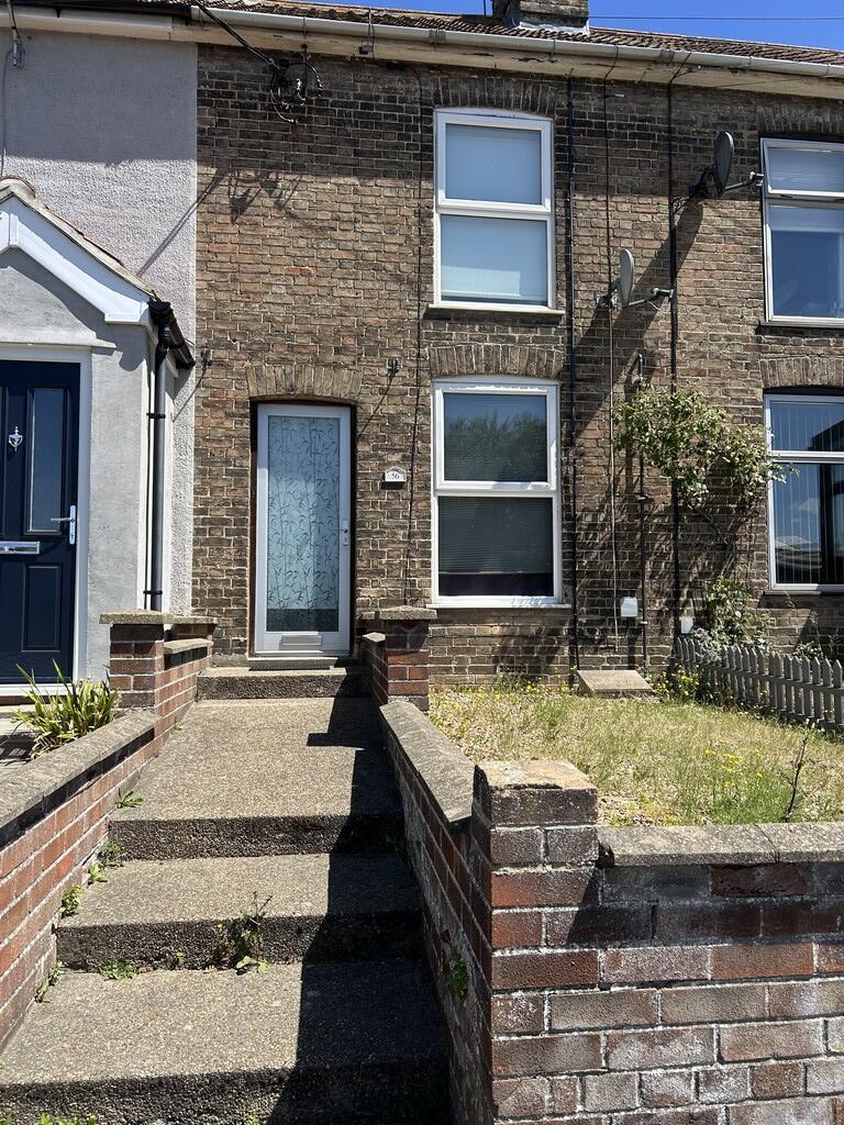 2 bed Mid Terraced House for rent in Stowmarket. From 3 Point Property Management Ltd - Mendlesham