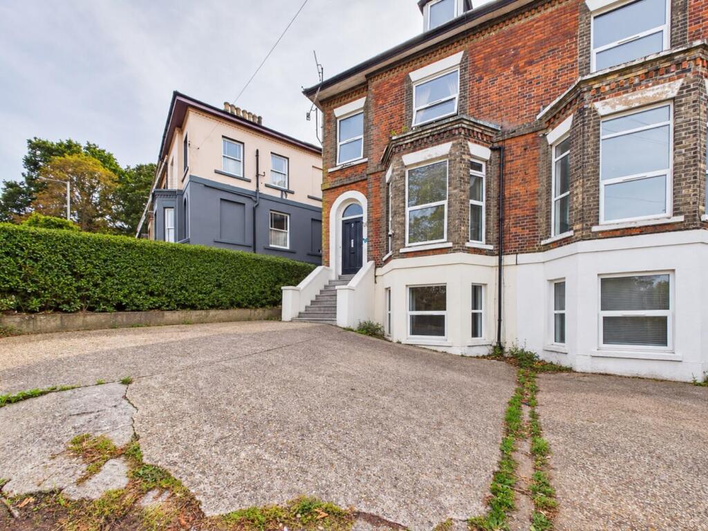 1 bed 1st Floor Flat for rent in Ipswich. From 3 Point Property Management Ltd - Mendlesham 1 bed 1st Floor Flat for rent in Ipswich. From 3 Point Property Management Ltd - Mendlesham