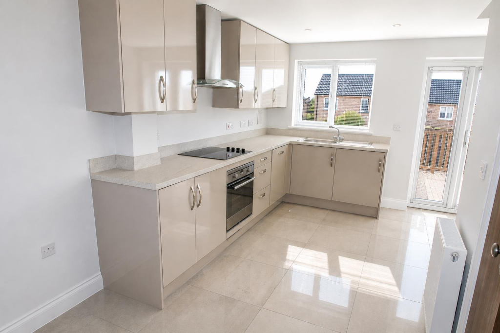 2 bed Mid Terraced House for rent in Hastings. From Park Lane Group - St. Leonards-On-Sea