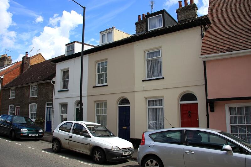 3 bed Mid Terraced House for rent in Bury St Edmunds. From Parkyns - Bury St. Edmunds 3 bed Mid Terraced House for rent in Bury St Edmunds. From Parkyns - Bury St. Edmunds