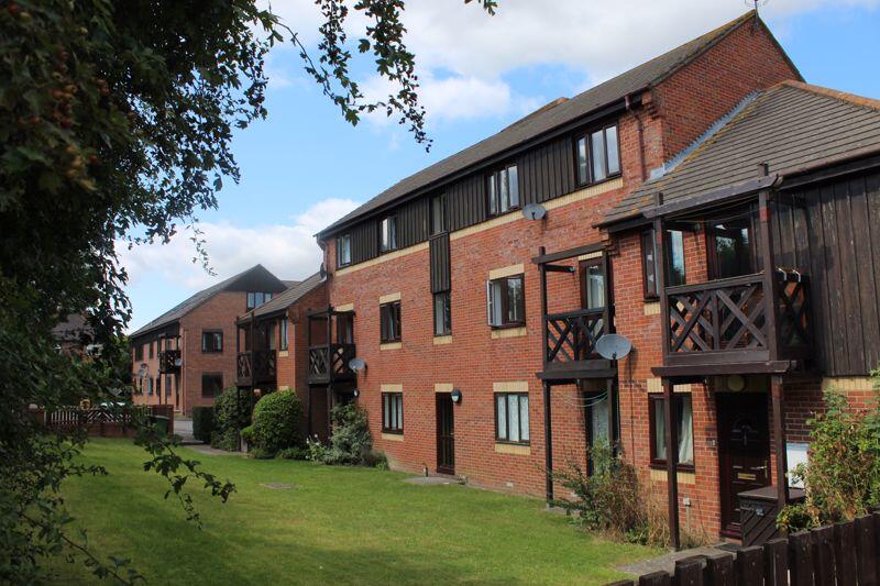 1 bed 1st Floor Flat for rent in Didcot. From Parkway Lettings Ltd - Didcot