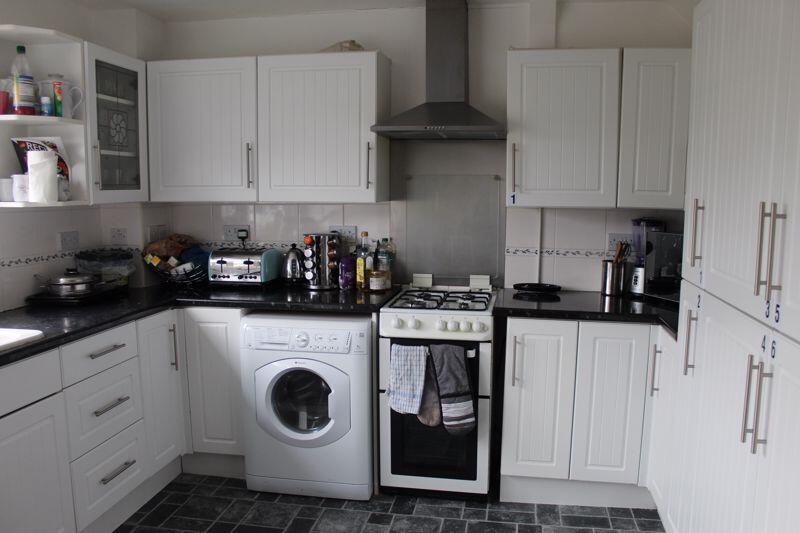 6 bed HMO for rent in Sandford-on-Thames. From Parkway Lettings Ltd - Didcot