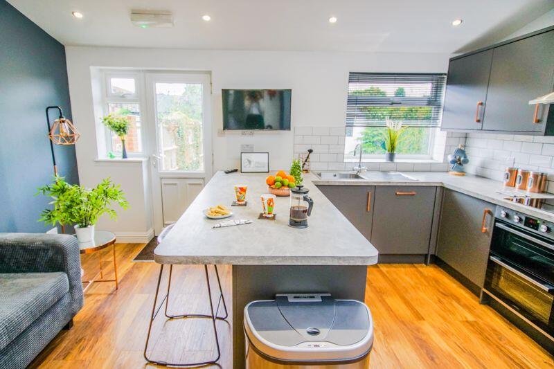 6 bed HMO for rent in Didcot. From Parkway Lettings Ltd - Didcot