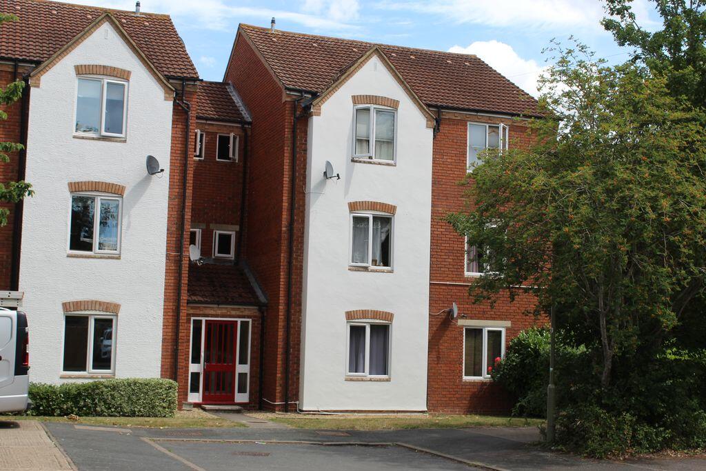 1 bed 1st Floor Flat for rent in East Hagbourne. From Parkway Lettings Ltd - Didcot