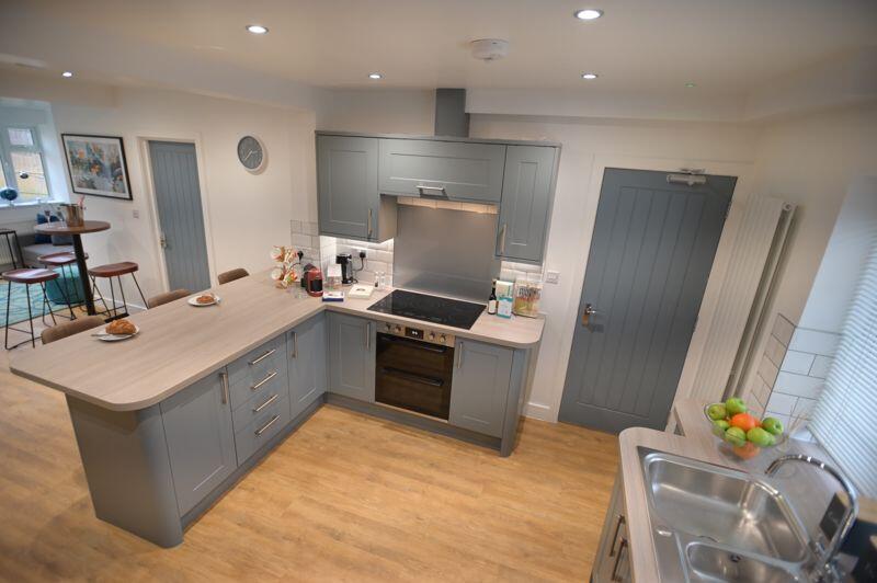 6 bed HMO for rent in Didcot. From Parkway Lettings Ltd - Didcot 6 bed HMO for rent in Didcot. From Parkway Lettings Ltd - Didcot