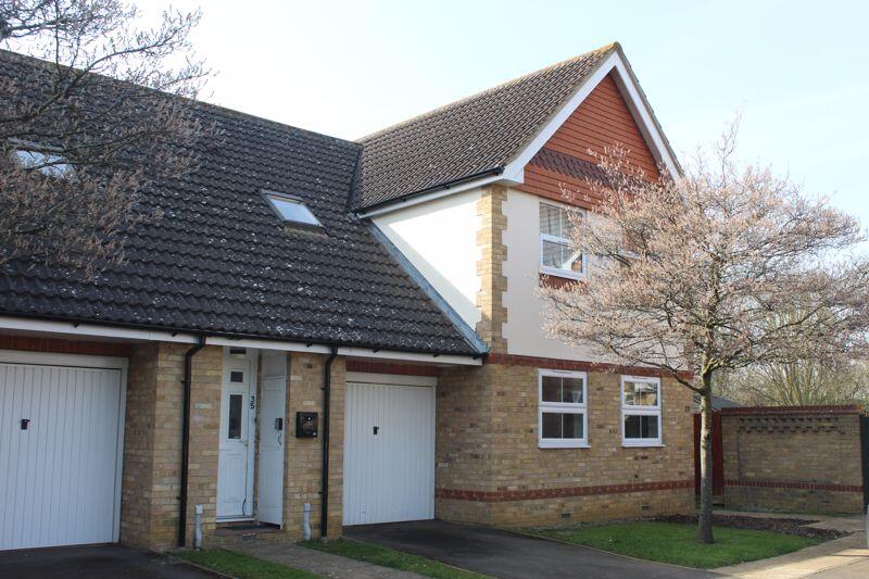 2 bed 1st Floor Flat for rent in Abingdon-on-Thames. From Parkway Lettings Ltd - Didcot 2 bed 1st Floor Flat for rent in Abingdon-on-Thames. From Parkway Lettings Ltd - Didcot