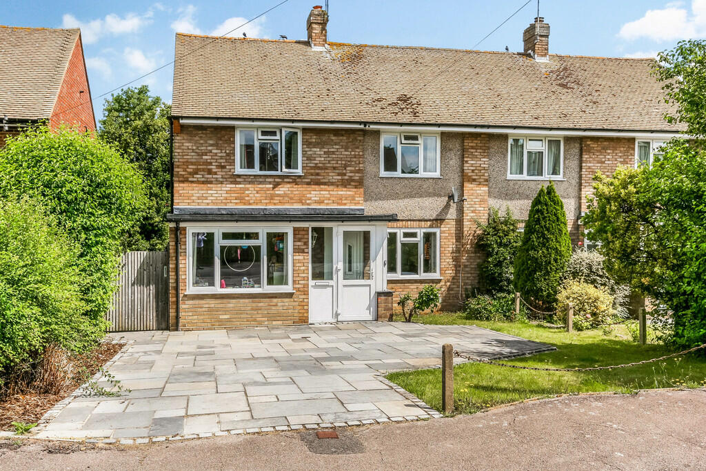 3 bed Semi-Detached House for rent in Little Bookham. From Patrick Gardner - Great Bookham