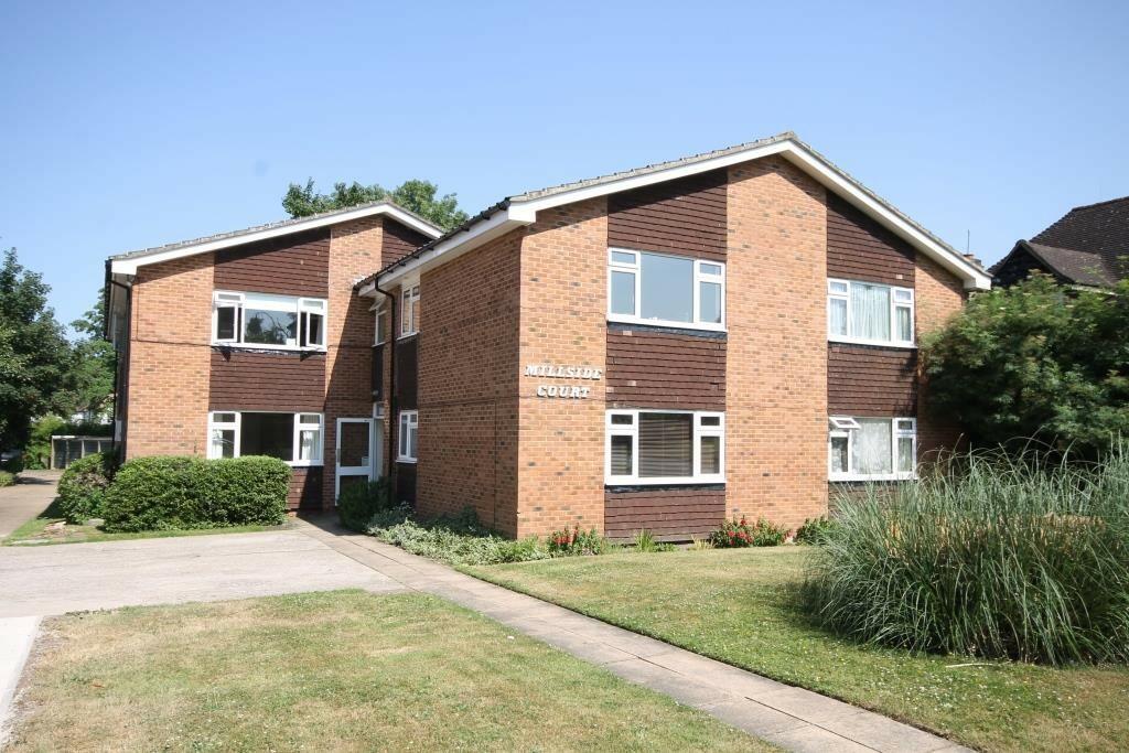 1 bed Apartment for rent in Little Bookham. From Patrick Gardner - Great Bookham