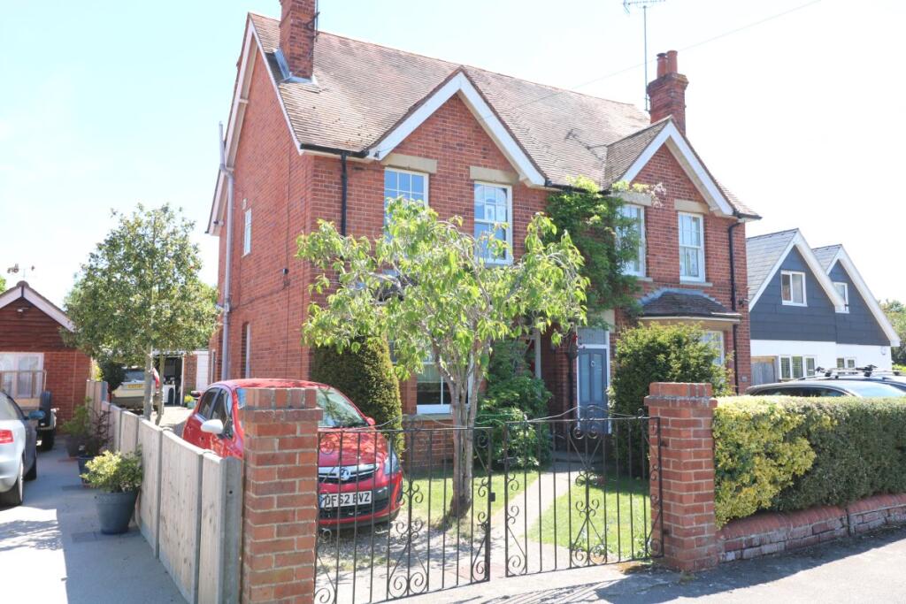 2 bed Annexe for rent in Pangbourne. From Patrick Williams - Tilehurst