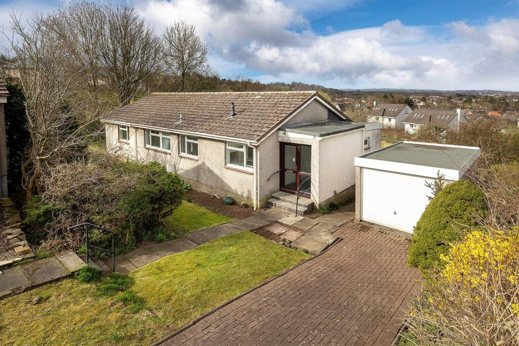 4 bed Detached bungalow for rent in Linlithgow. From Paul Rolfe Sales and Lettings - Linlithgow