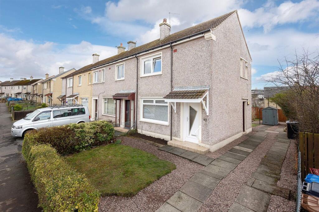 2 bed End of Terrace for rent in Bo'ness. From Paul Rolfe Sales and Lettings - Linlithgow 2 bed End of Terrace for rent in Bo'ness. From Paul Rolfe Sales and Lettings - Linlithgow
