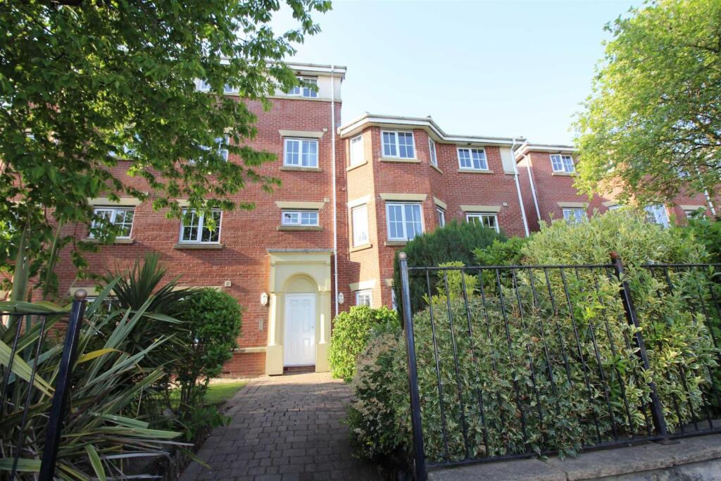 2 bed Apartment for rent in Bury. From Pearson Ferrier - Bury 2 bed Apartment for rent in Bury. From Pearson Ferrier - Bury