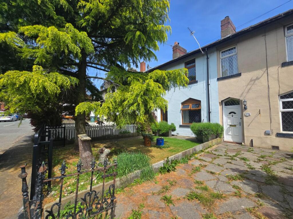 2 bed Mid Terraced House for rent in Nangreaves. From Pearson Ferrier - Bury 2 bed Mid Terraced House for rent in Nangreaves. From Pearson Ferrier - Bury