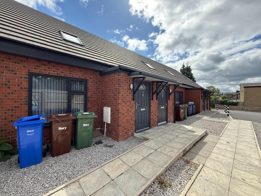 2 bed Mews for rent in Bury. From Pearson Ferrier - Bury 2 bed Mews for rent in Bury. From Pearson Ferrier - Bury