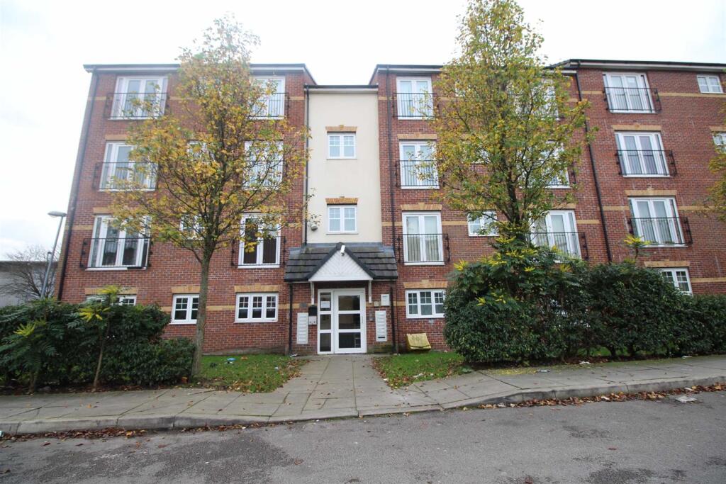 2 bed 1st Floor Flat for rent in Manchester. From Pearson Ferrier - Cheetham Hill
