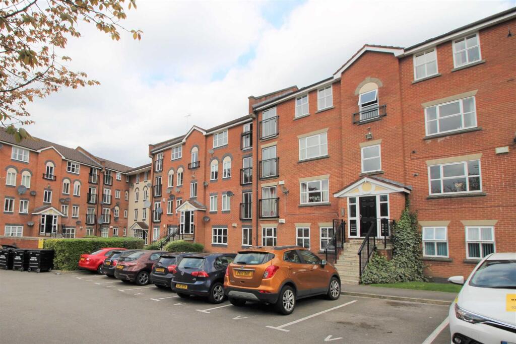 2 bed 1st Floor Flat for rent in Manchester. From Pearson Ferrier - Cheetham Hill 2 bed 1st Floor Flat for rent in Manchester. From Pearson Ferrier - Cheetham Hill