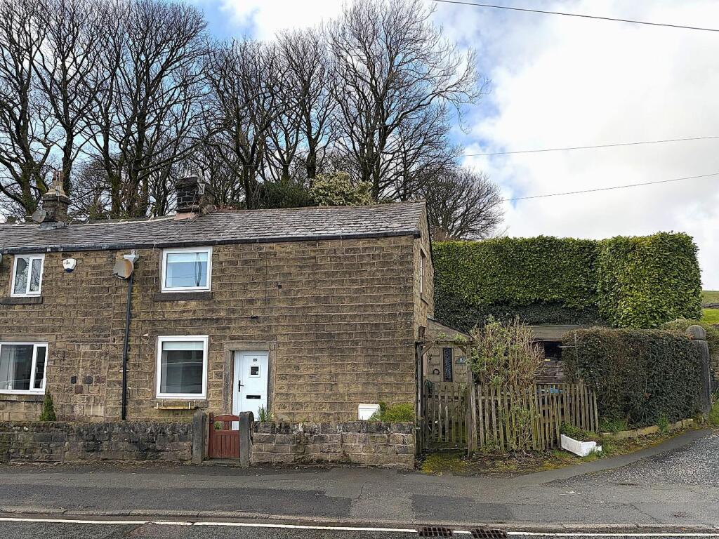 2 bed Cottage for rent in Bury. From Pearson Ferrier - Ramsbottom