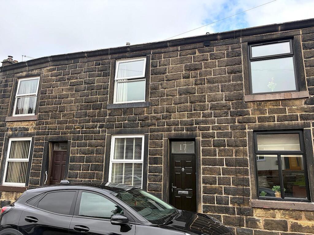 2 bed Mid Terraced House for rent in Ramsbottom. From Pearson Ferrier - Ramsbottom