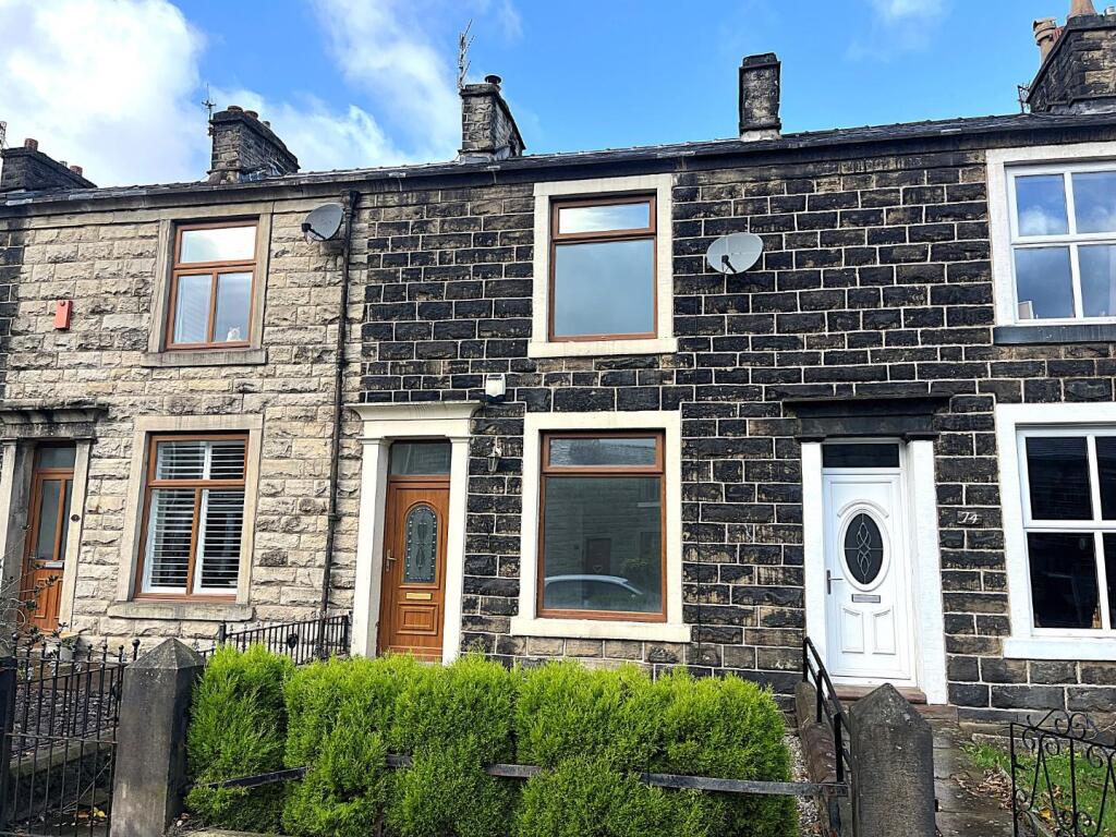 2 bed Mid Terraced House for rent in Ramsbottom. From Pearson Ferrier - Ramsbottom
