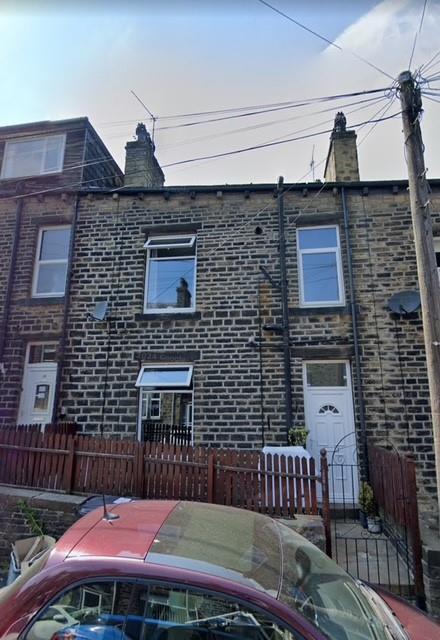2 bed Mid Terraced House for rent in Sowerby Bridge. From Peter David Properties - Halifax