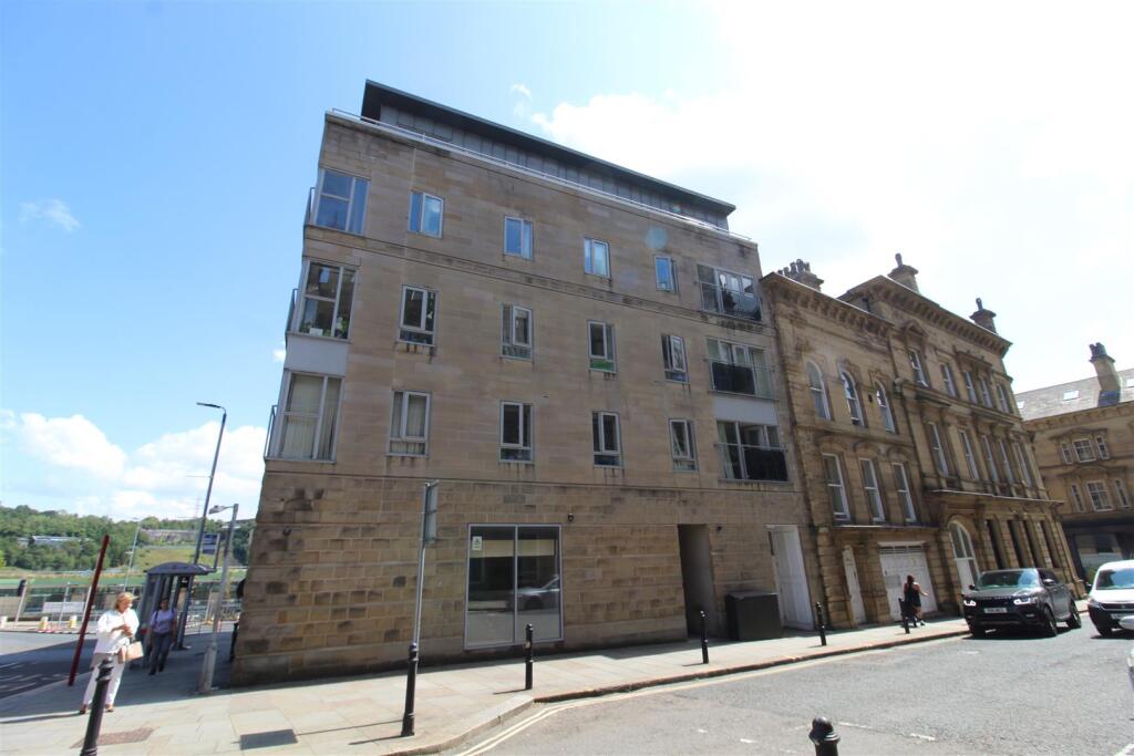 2 bed Apartment for rent in Halifax. From Peter David Properties - Halifax
