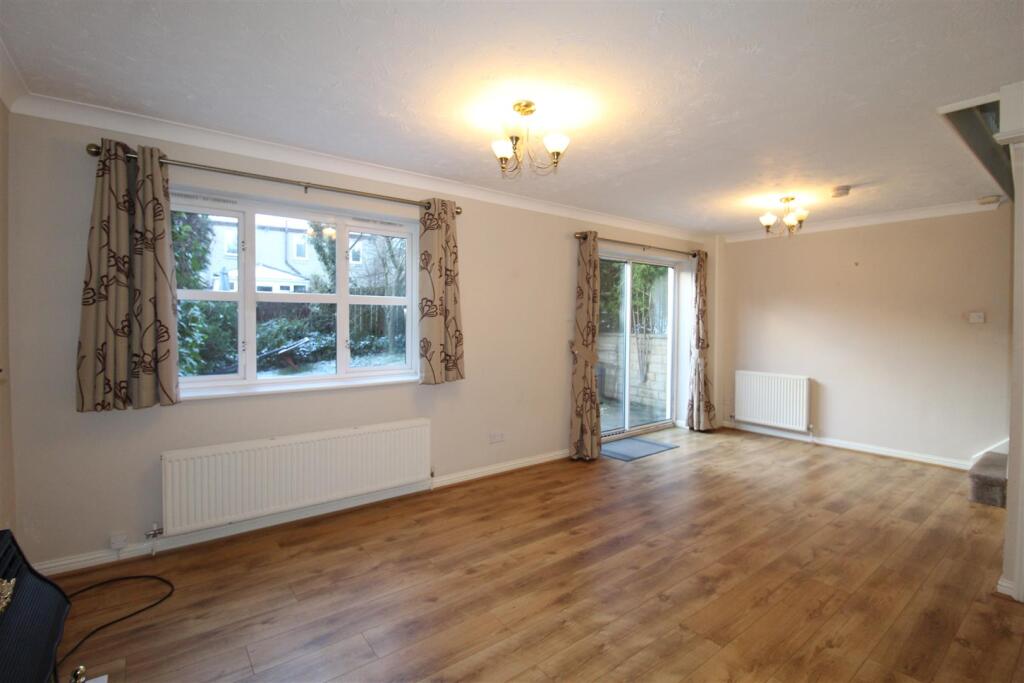 3 bed Detached for rent in Halifax. From Peter David Properties - Halifax