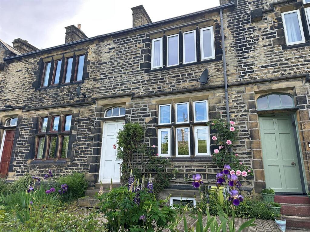 2 bed Not Specified for rent in Halifax. From Peter David Properties - Halifax