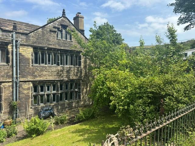2 bed Cottage for rent in Halifax. From Peter David Properties - Halifax 2 bed Cottage for rent in Halifax. From Peter David Properties - Halifax
