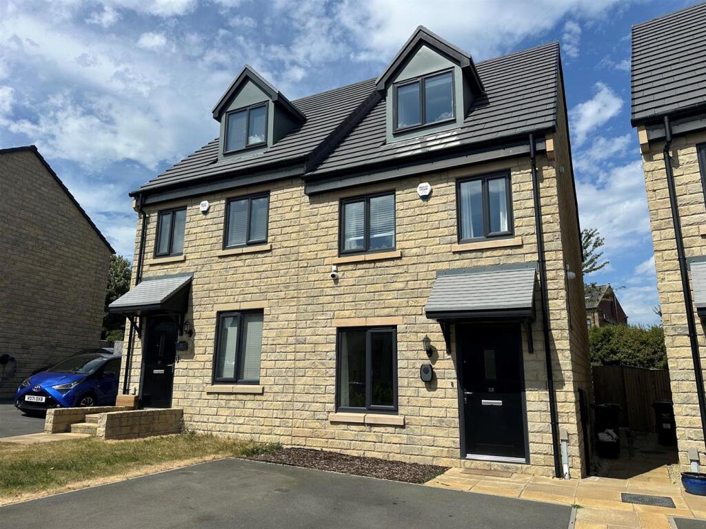3 bed Semi Detached for rent in Halifax. From Peter David Properties - Halifax