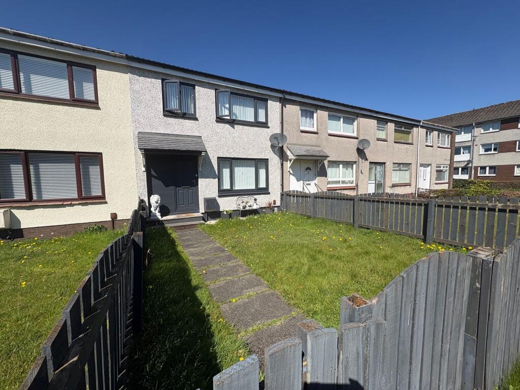 3 bed Mid Terraced House for rent in Renfrew. From Penny Lane Homes Ltd - Renfrew