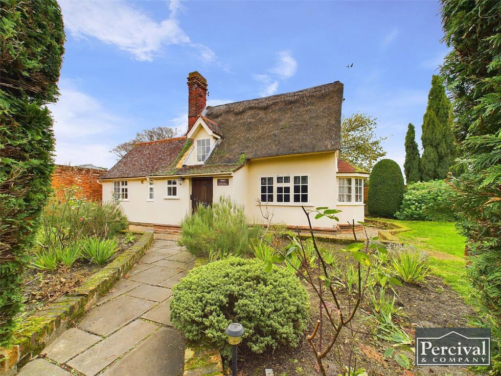 2 bed Detached for rent in Foxearth. From Percival & Company - Earls Colne 2 bed Detached for rent in Foxearth. From Percival & Company - Earls Colne