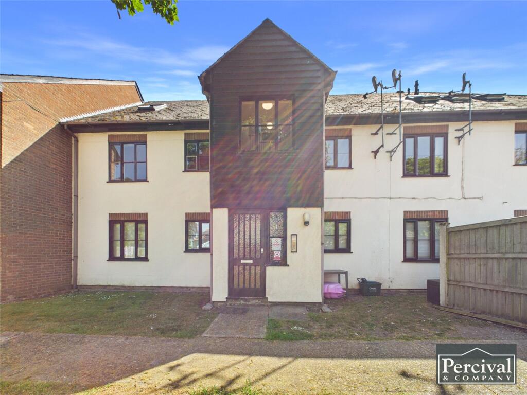 1 bed Apartment for rent in Earls Colne. From Percival & Company - Earls Colne