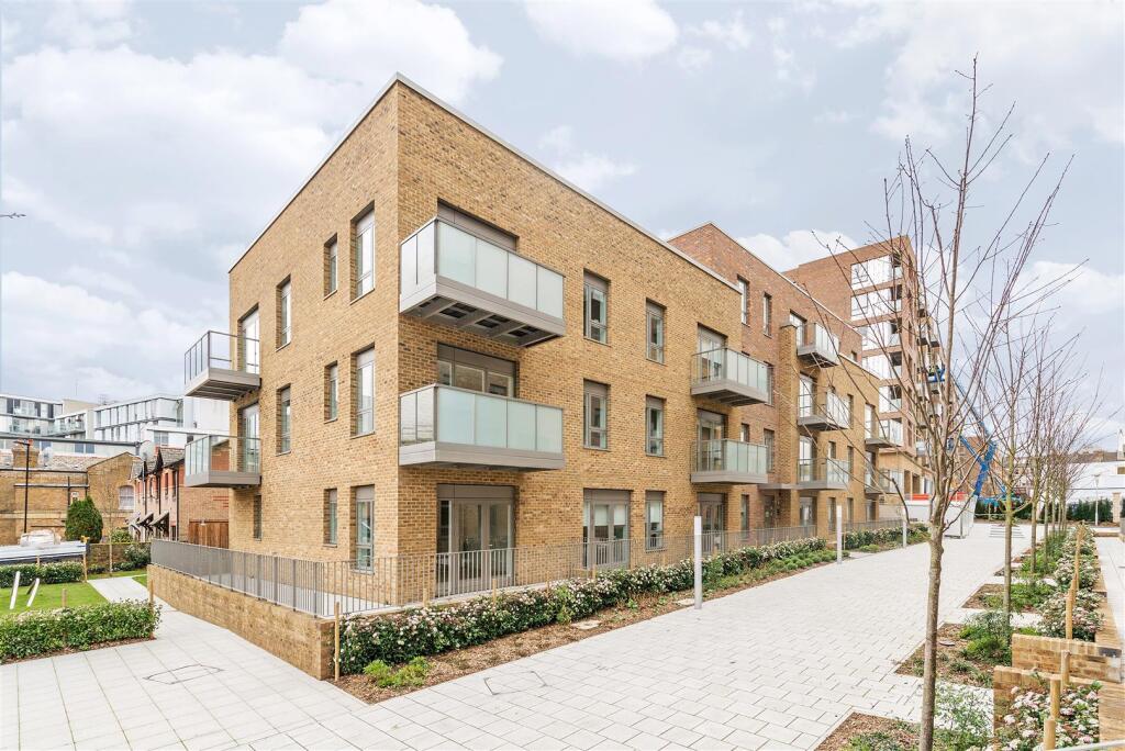 1 bed Apartment for rent in Hornsey. From Philip Alexander - N8