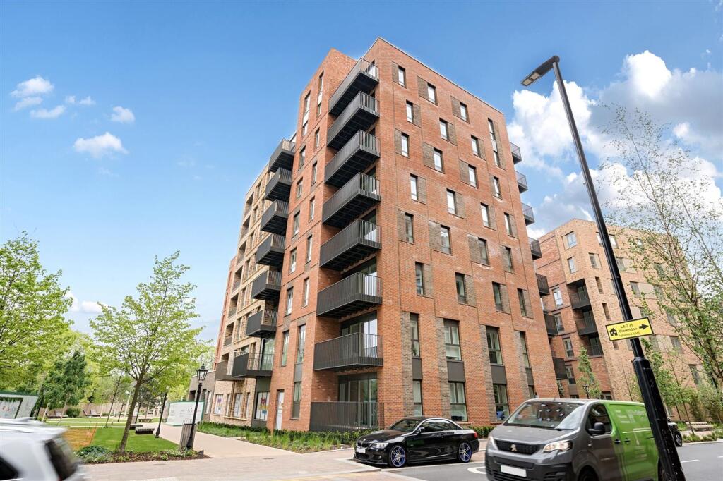 2 bed Apartment for rent in Hornsey. From Philip Alexander - N8 2 bed Apartment for rent in Hornsey. From Philip Alexander - N8