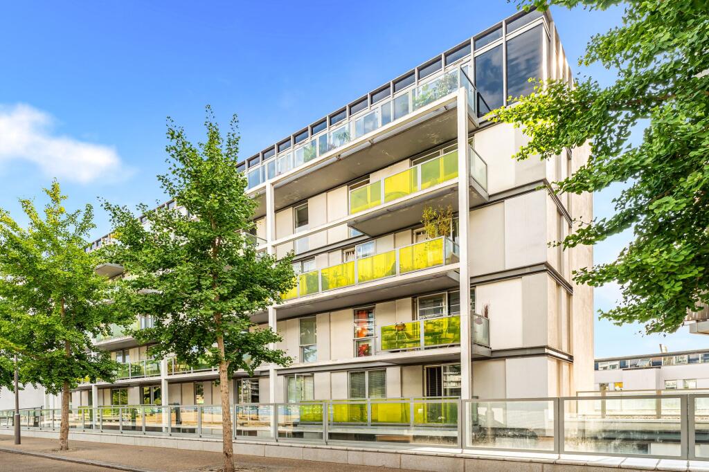 1 bed Apartment for rent in Hornsey. From Philip Alexander - N8