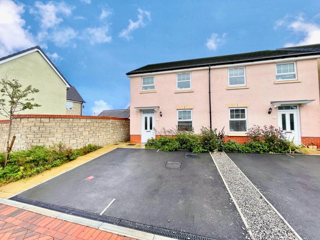3 bed Detached for rent in Y Bont-Faen. From Peter Alan - Bridgend