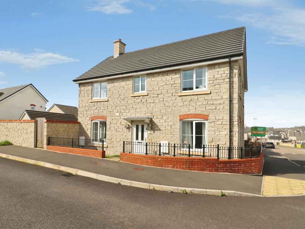 4 bed Detached for rent in Y Bont-Faen. From Peter Alan - Bridgend