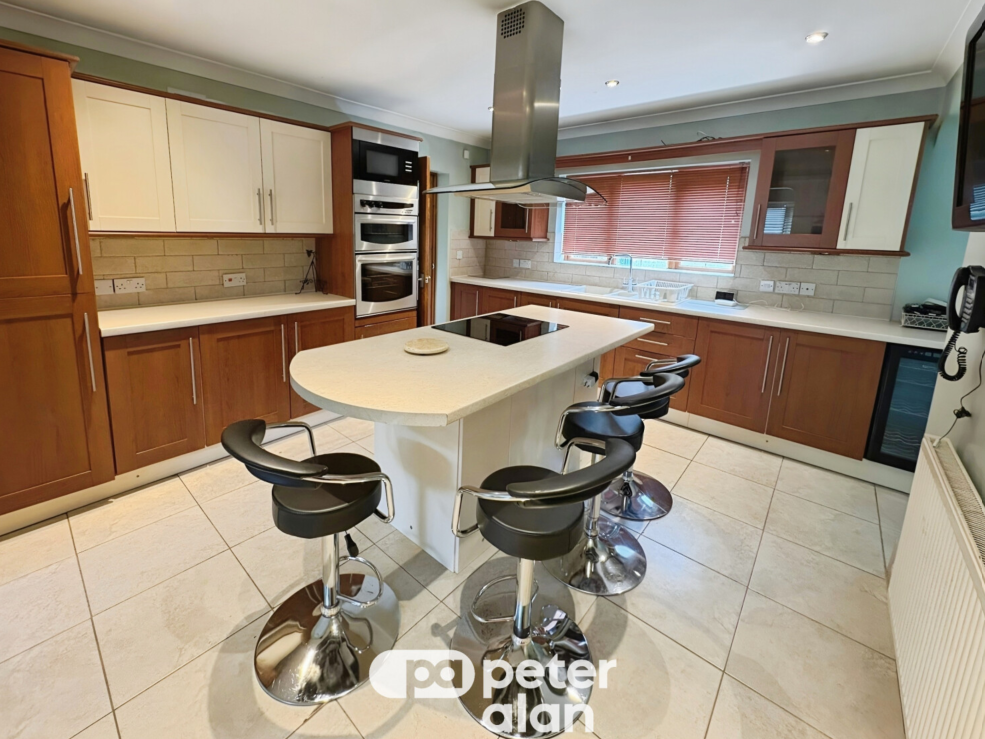 4 bed Detached for rent in Coedely. From Peter Alan - Bridgend 4 bed Detached for rent in Coedely. From Peter Alan - Bridgend