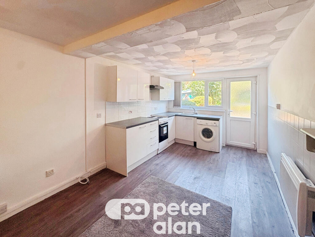 4 bed Apartment for rent in St Fagans. From Peter Alan - Canton